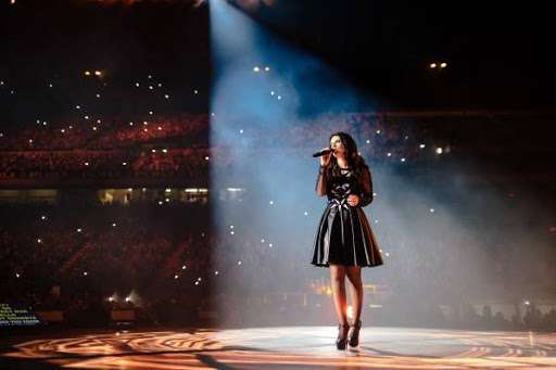 Laura Pausini: una cantante exitosa y mujer comprometida